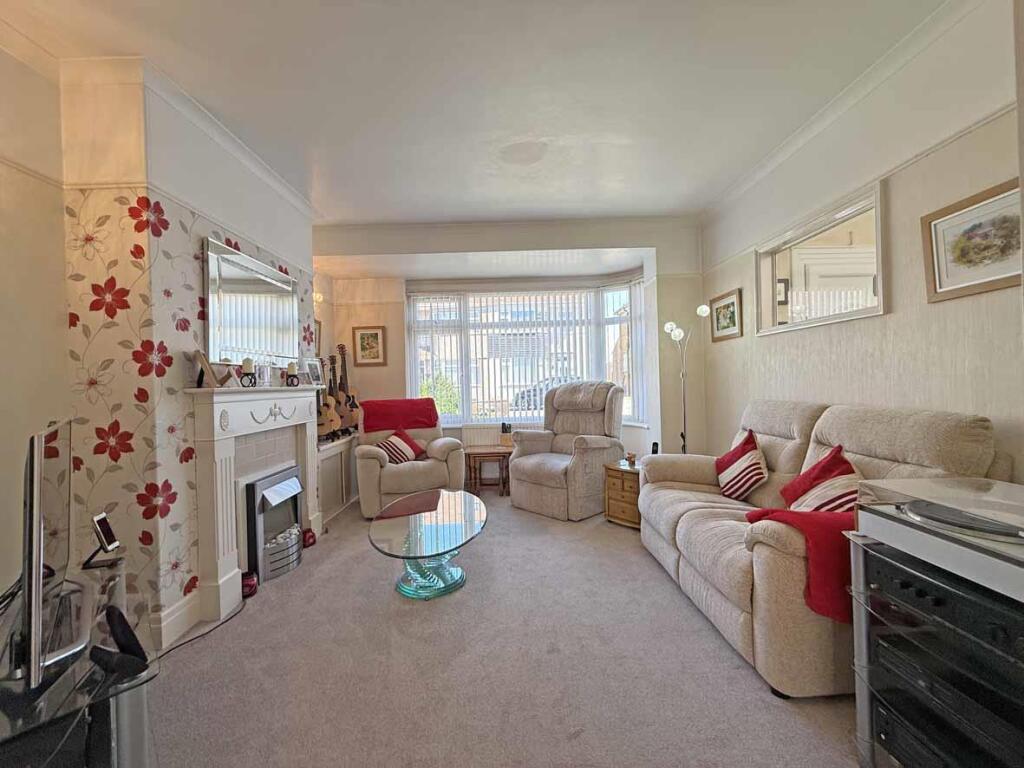 Lester Close 10 Lounge Front.jpg