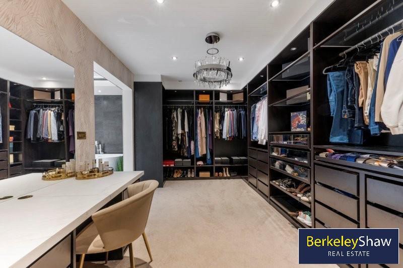 22d70321--4442-BABC-366CFFA85978-41112-000005DA935