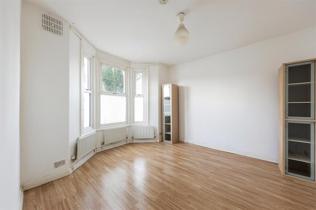 Ramsay Road, E7