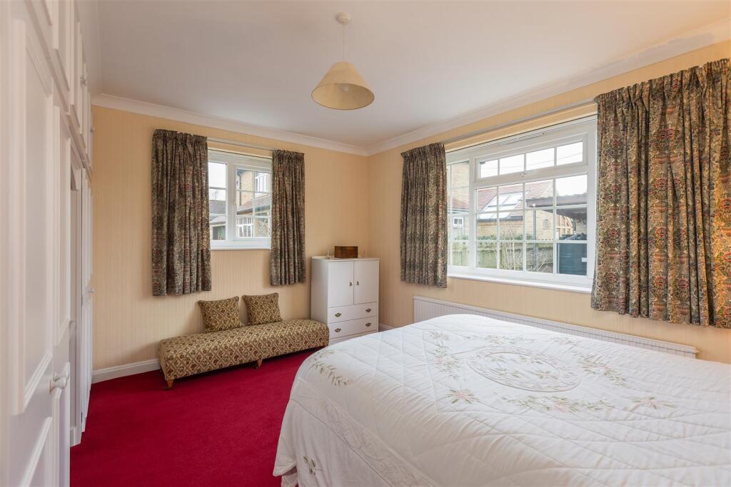 Station Road 9A Bedroom 3-1.jpg