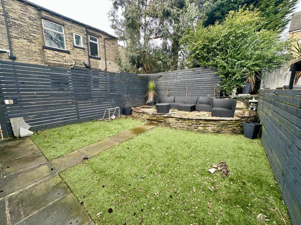 image004.jpg