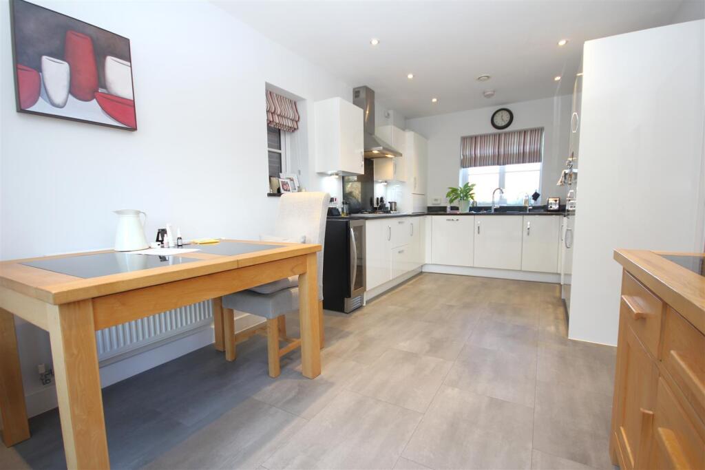 Jellicoe Drive, Sarisbury Green