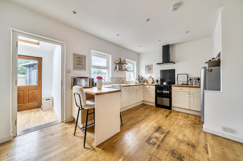 1325354-10-6877fc...