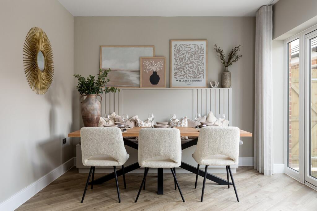Show Home Dining