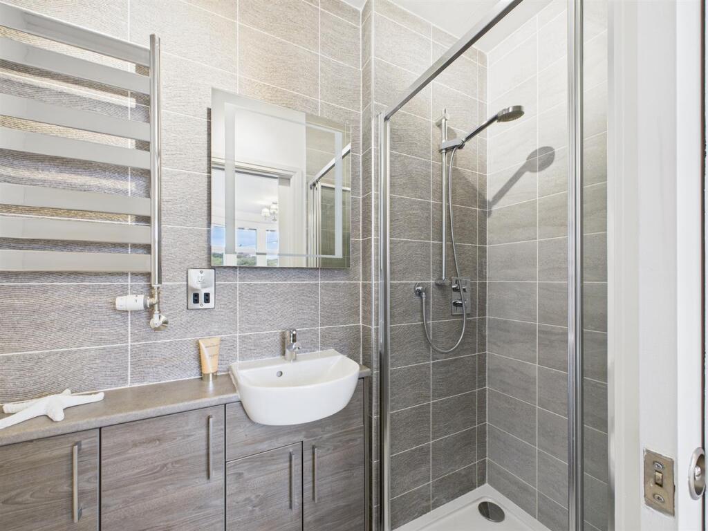 En-suite Shower Room