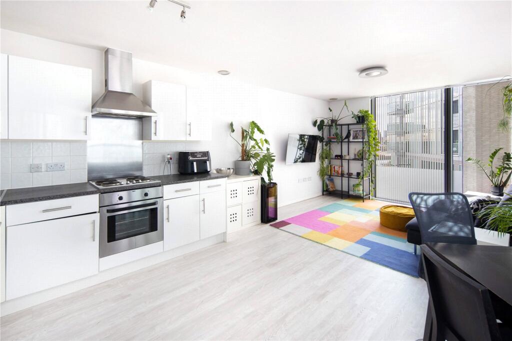 Living Room/Kitchen