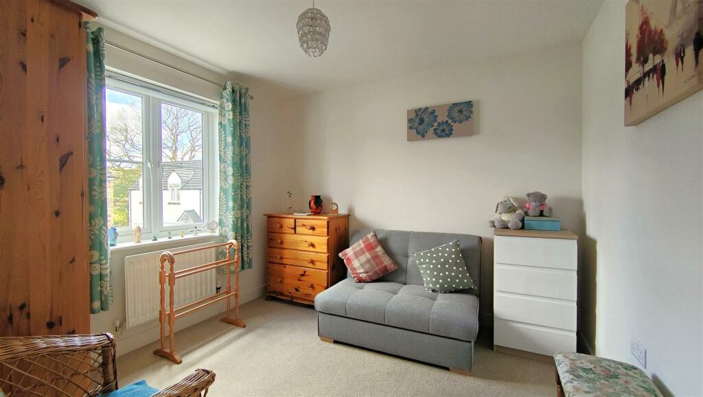 Bedroom 2.jpg