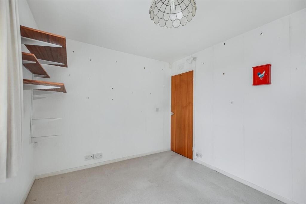 Bedroom 3_2.jpeg