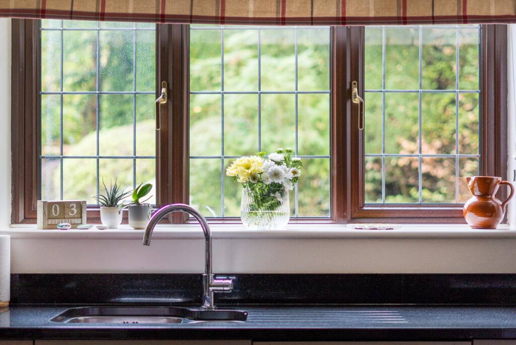 1347001-9-68b8450...