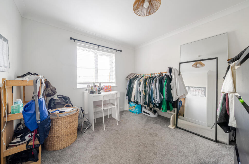 1348371-13-68b71d...