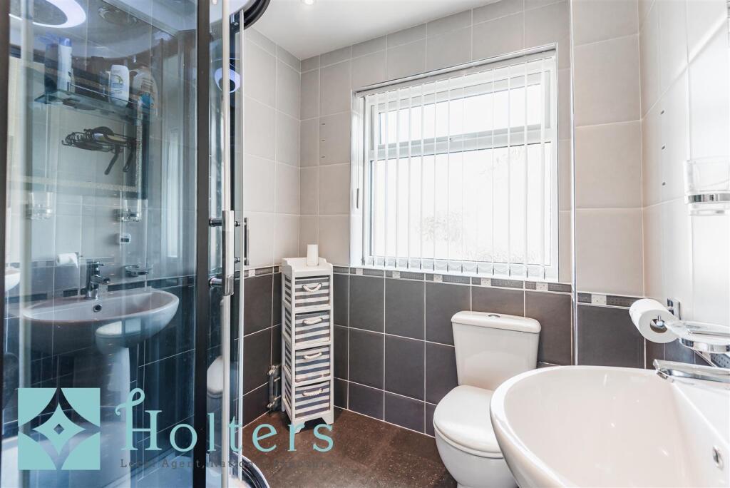 70 Rocke's Meadow, Knighton-05.jpg