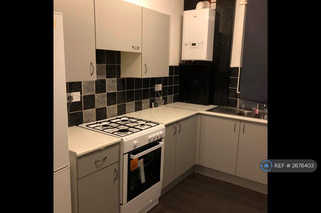 New Kitchen Just Fitted