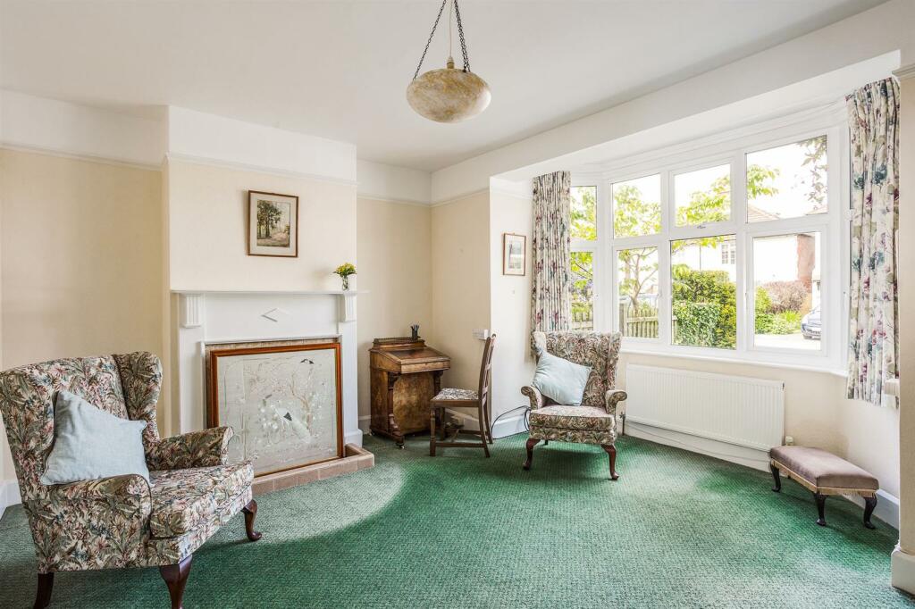 70387_22-Shaw Green Lane - (11)_low.jpg