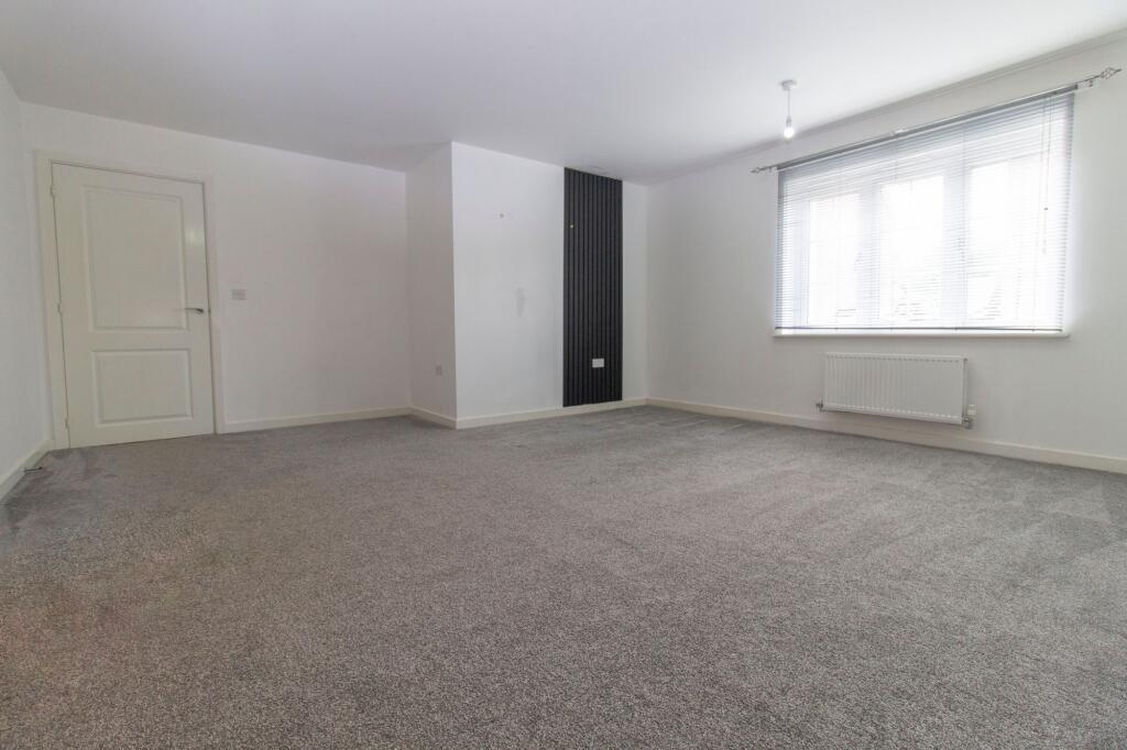 Living room &amp; Kitchen