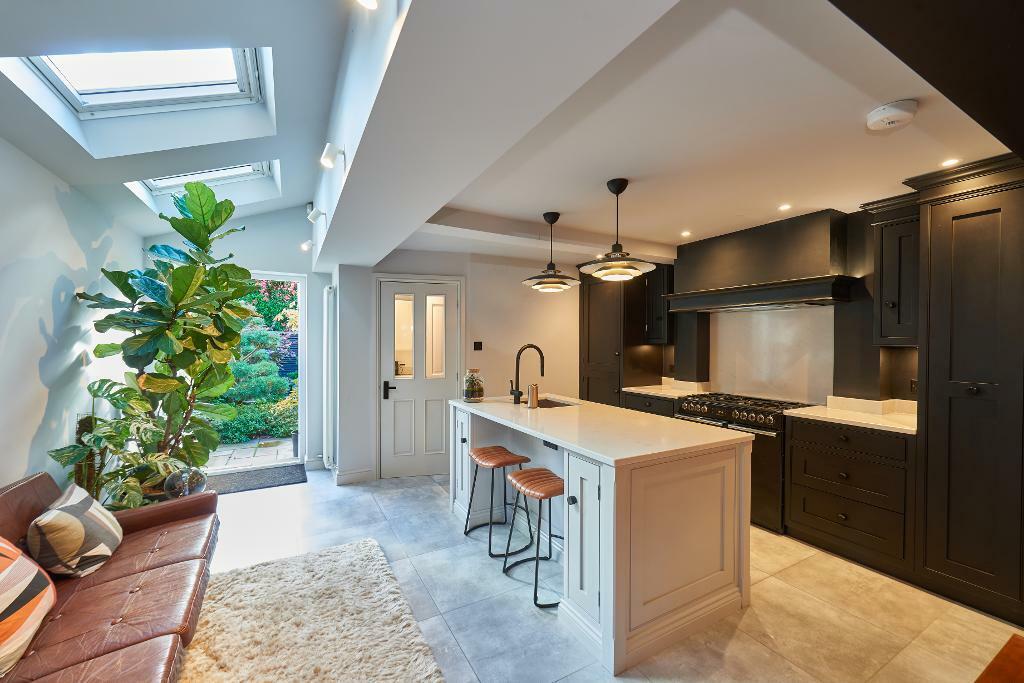 Kitchen/Sitting Room