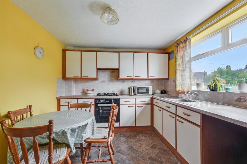 Kitchen_1.jpeg