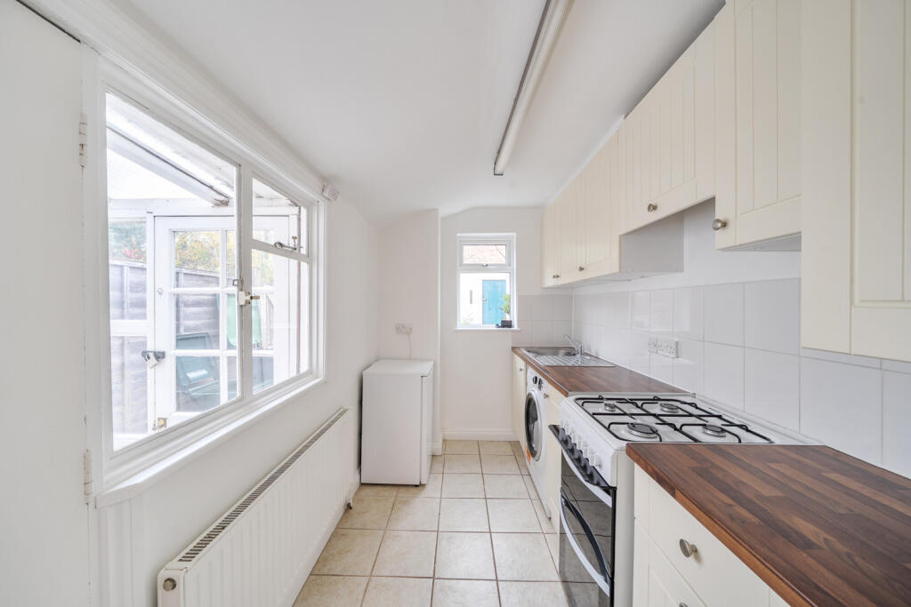 1376653-14-690c74...