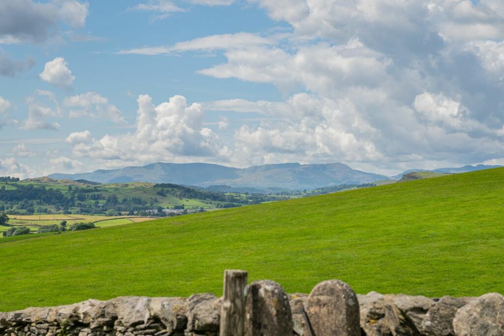 View over to the Howgills
