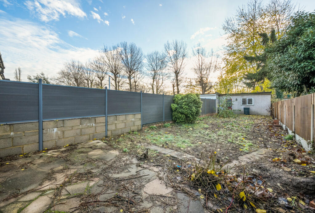 1381156-9-693034b...