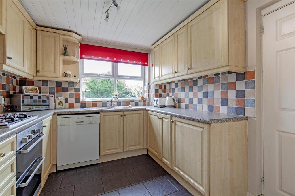 Kitchen-1.jpg