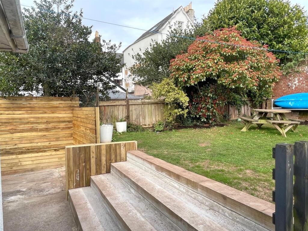 Steps to Rear Garden