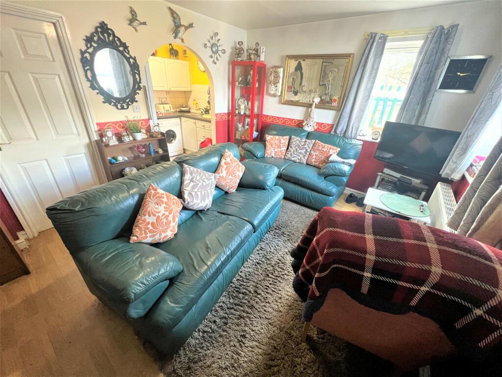 Living Room.jpg