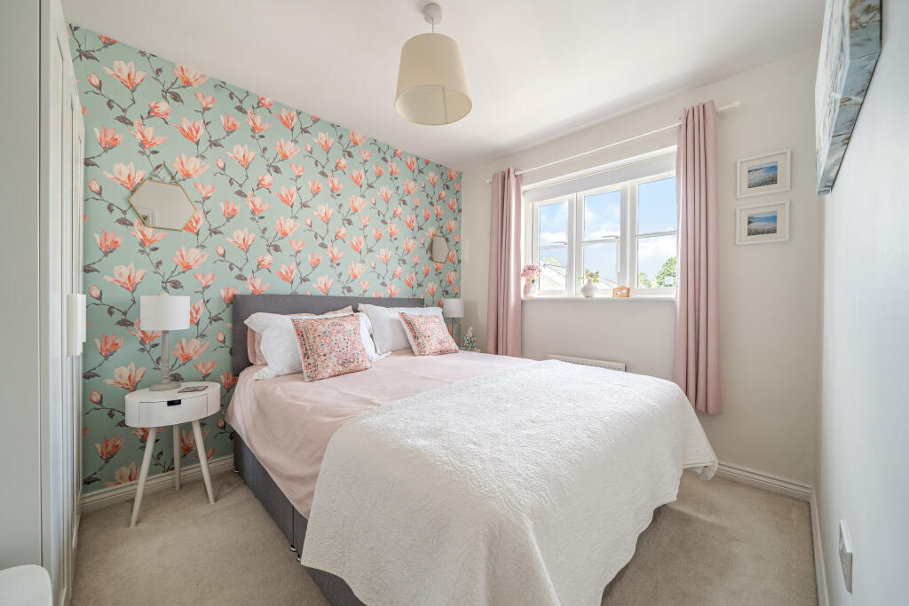 1330992-20-688a3f37da387