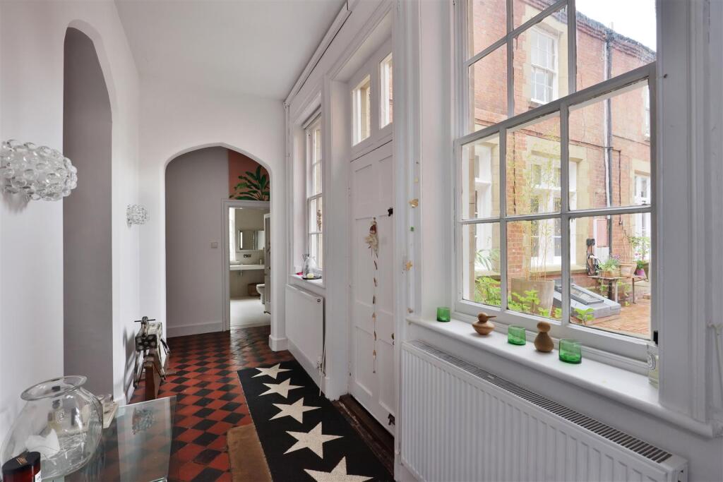 No 2 The Courtyard Wessington Court Woolhope (23).