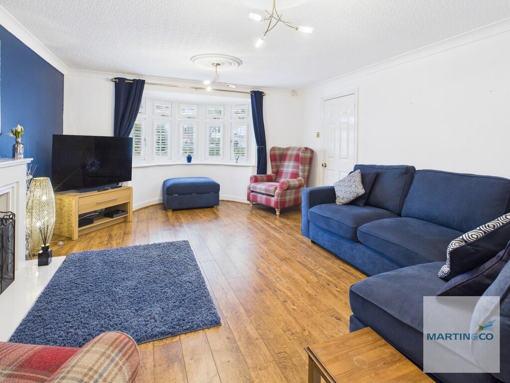 CAM03663G0-PR0130...