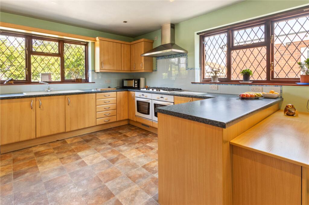 Kitchen / Diner