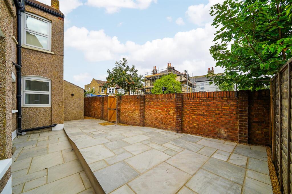 86b Canterbury road-16.jpg