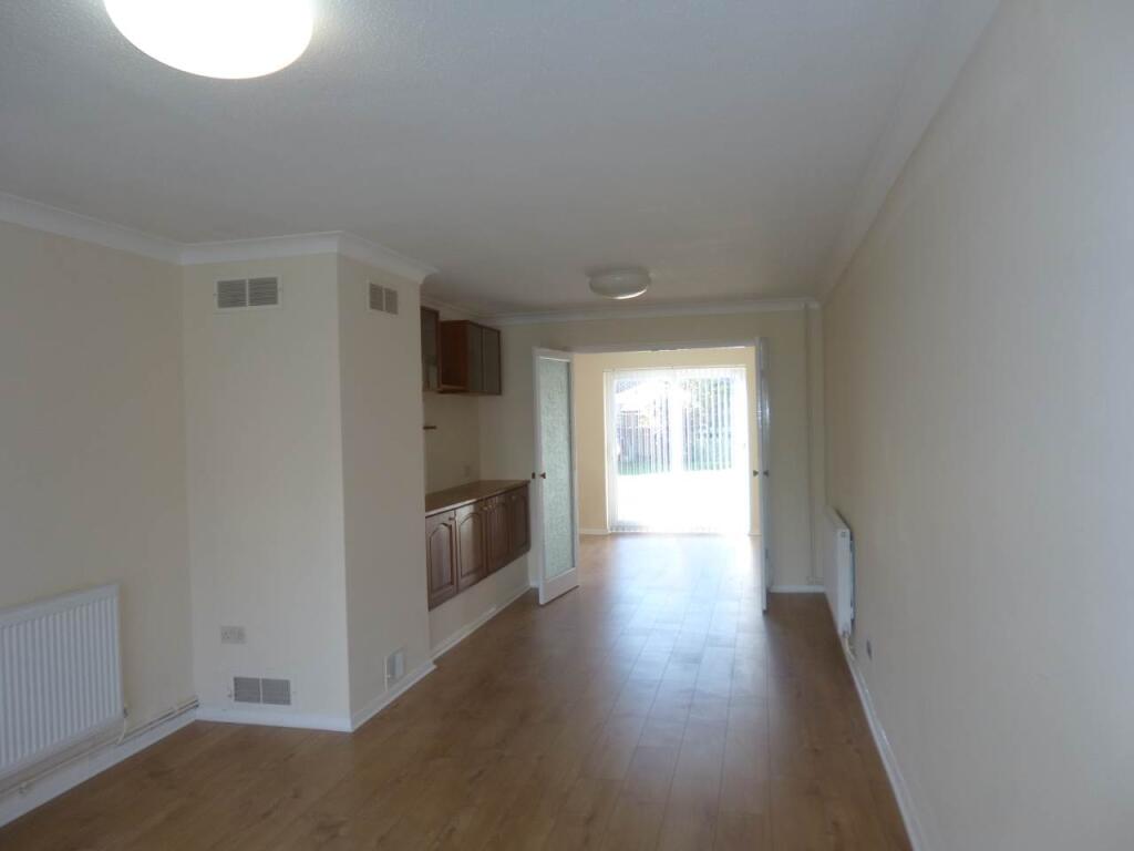 Shirley Close Living