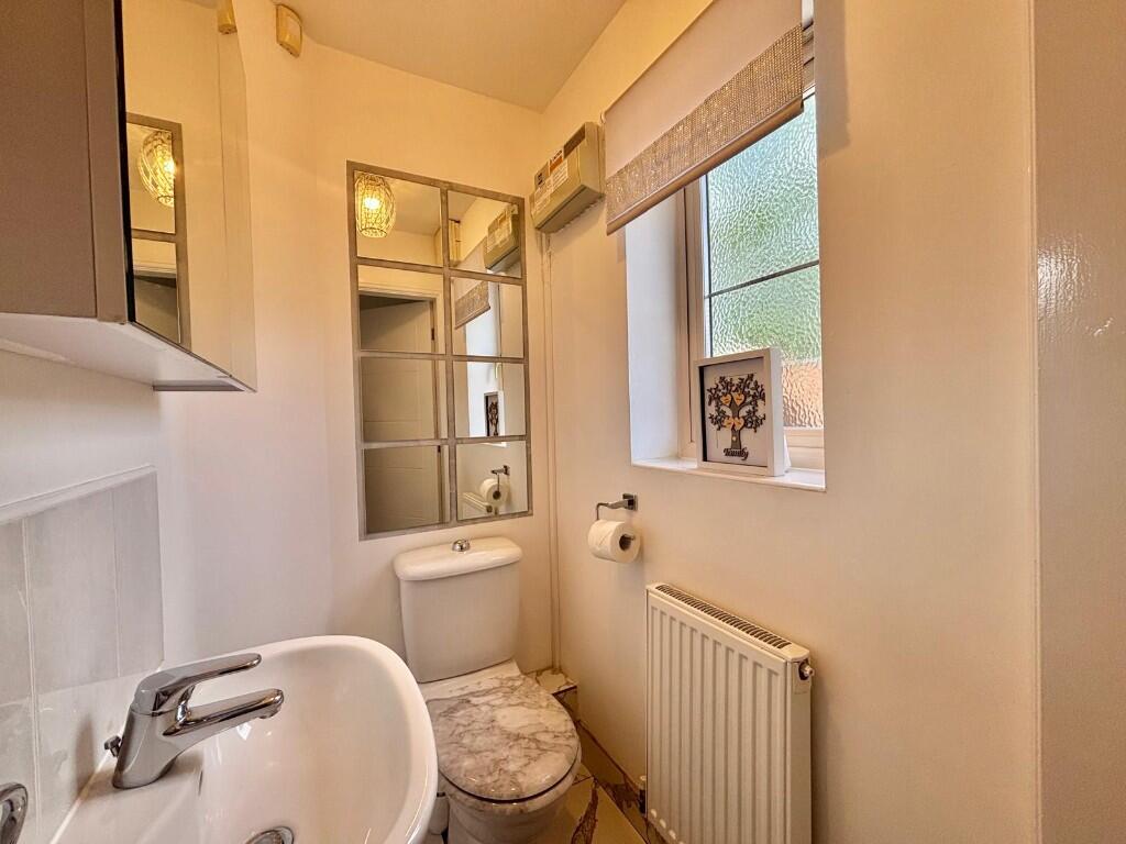 Ground Floor W.C.