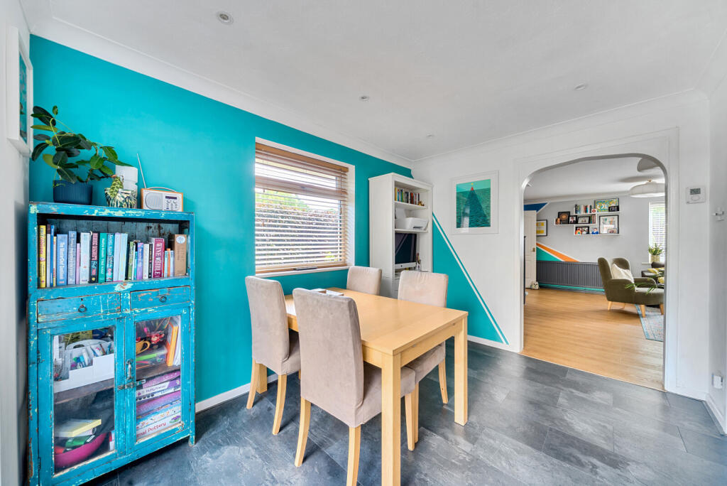 1312539-10-685ec0...