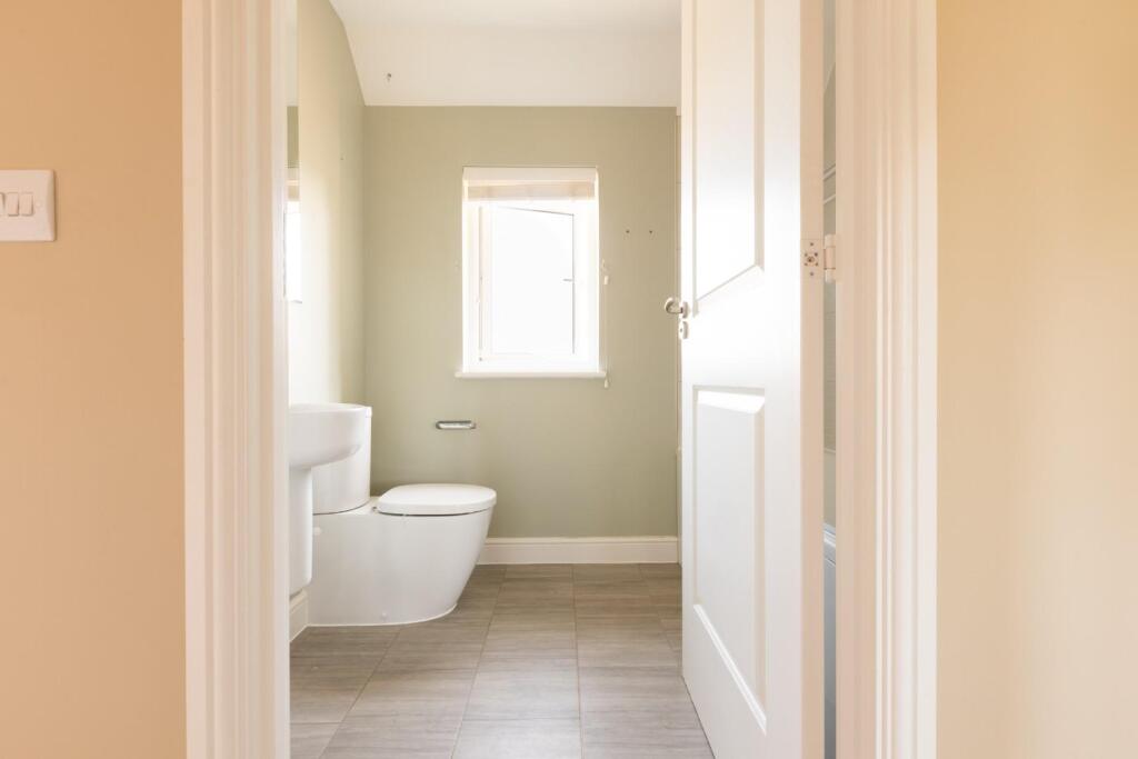 15 Packer Way, BS16-21.jpg