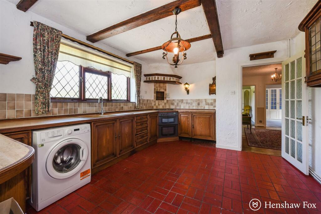 Ph2_5409103 - Copy.jpg