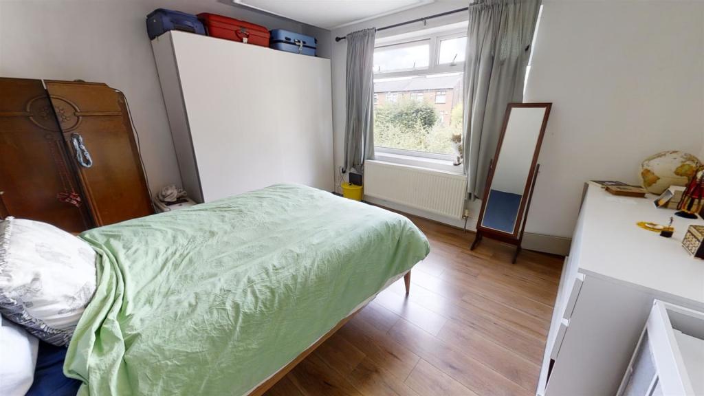 HomeDaze-presents-Philips-Park-Road-East-M45-3-bed