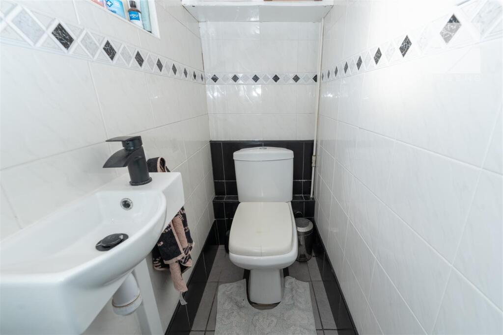 151 Cavendish Road_0023.jpg