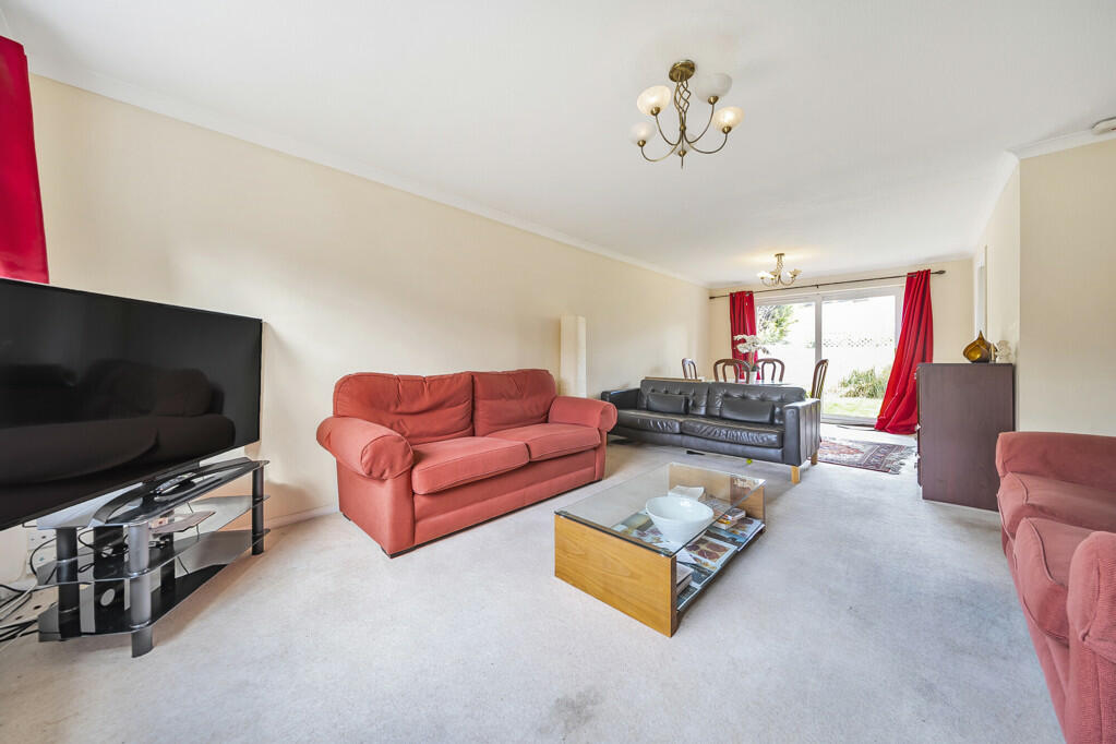 1105824 (2).jpg