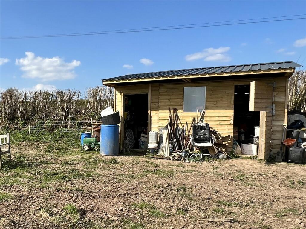 Lot 2