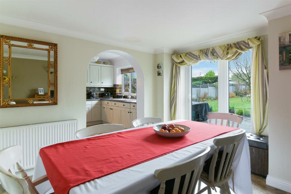 TANGIER WAY,26 - (16).jpg