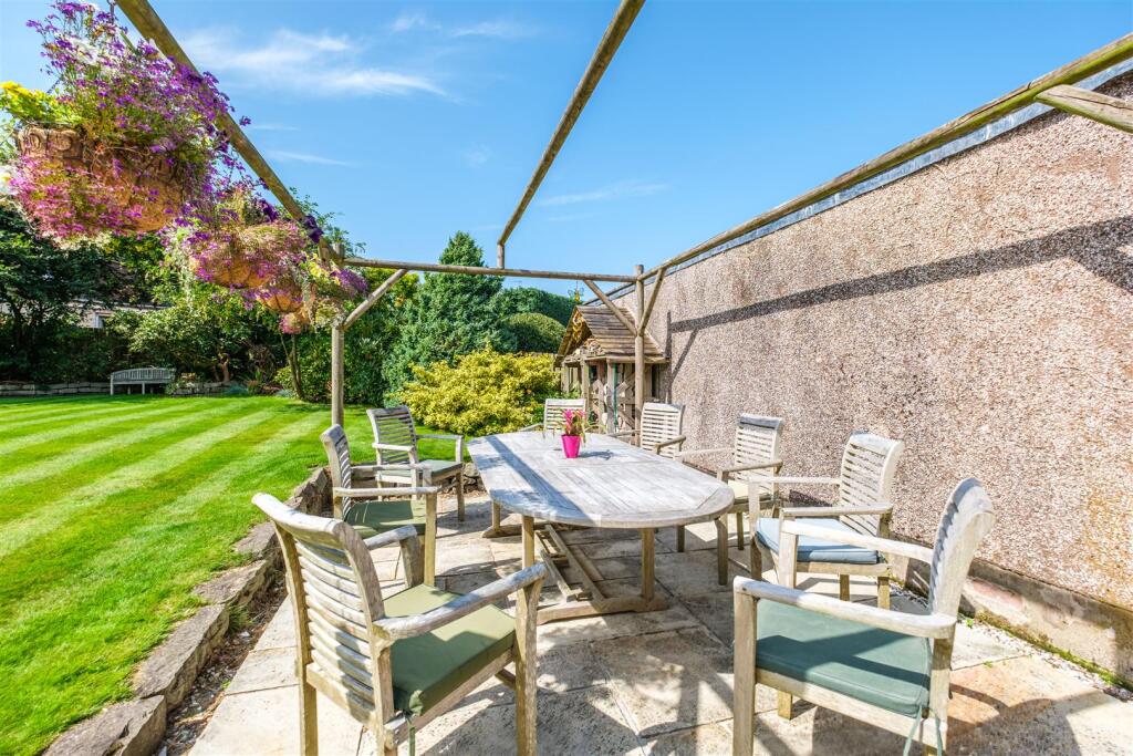 Dunavon Crescent-63.jpg