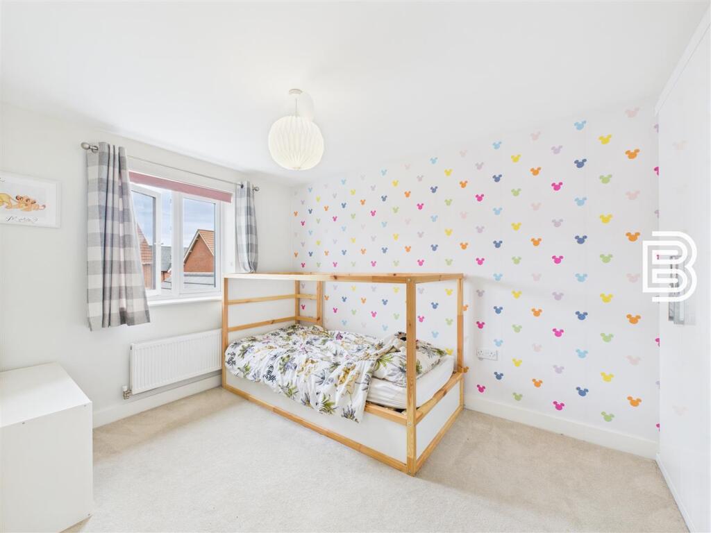 Bedroom 2.jpg