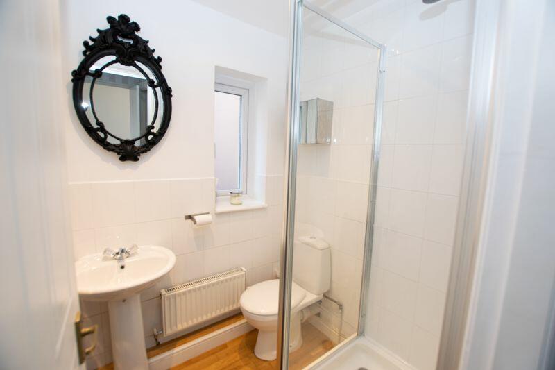 Ensuite