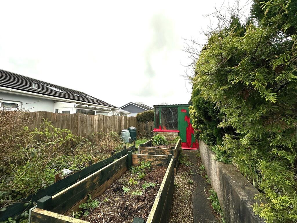Garden (3)