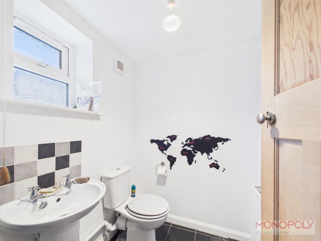 DOWNSTAIRS CLOAKROOM