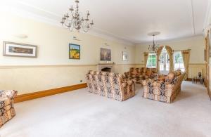 Drawing Room 2.jpg