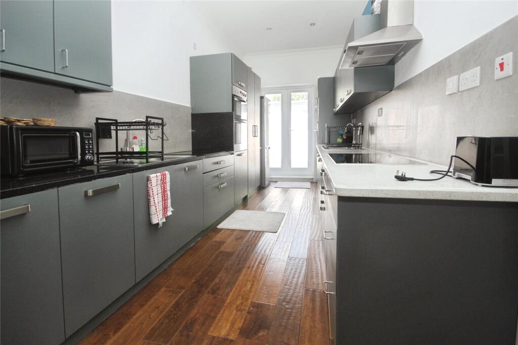 Communal Kitchen