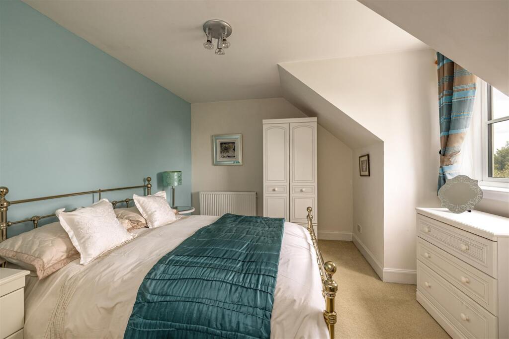 15 The Avenue Greenlaw 40.jpg