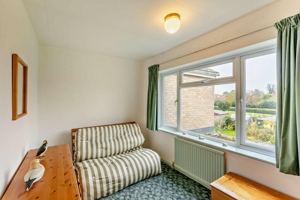 8628049-interior1...